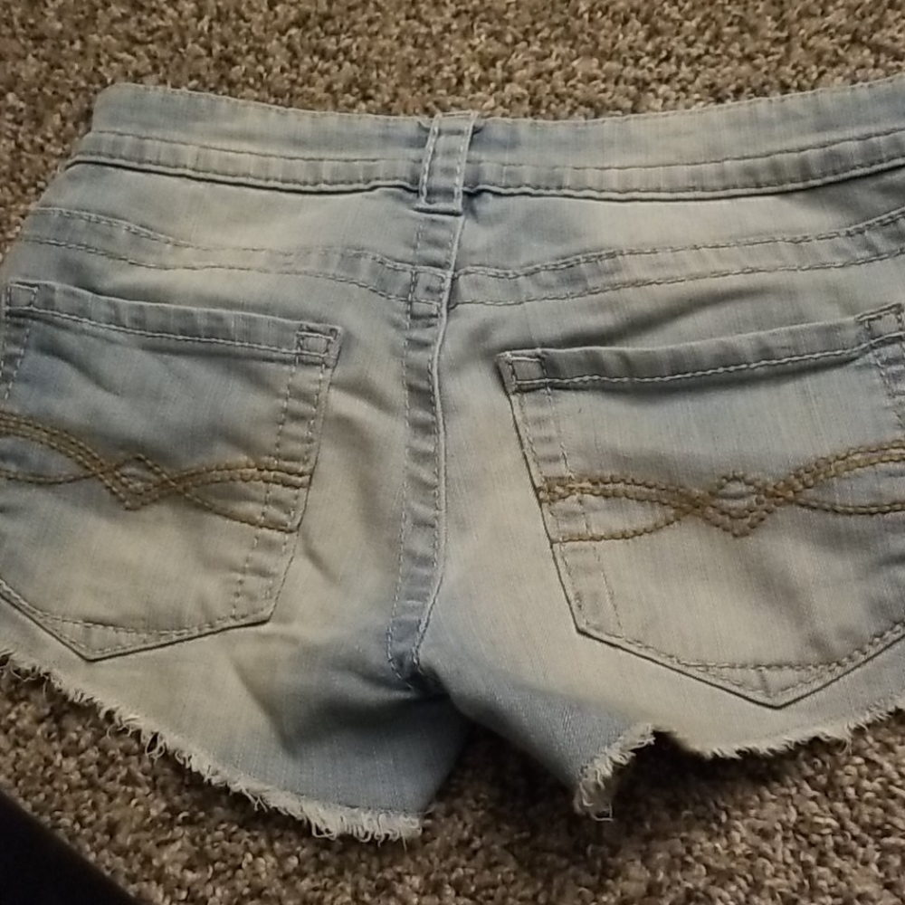 Shorts - Picture 2 of 2
